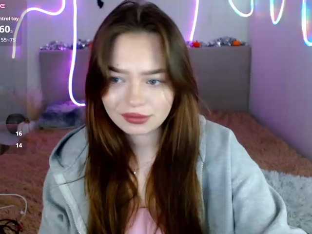 ViollaFoxy live cam on BongaCams
