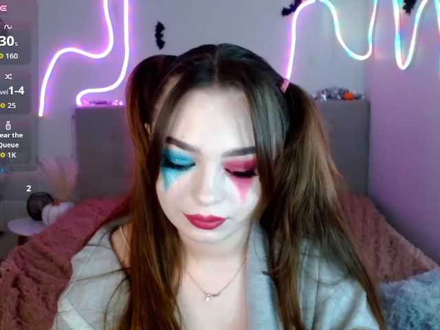 ViollaFoxy live cam on BongaCams