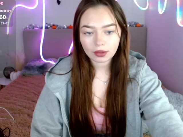 ViollaFoxy live cam on BongaCams