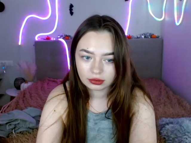 ViollaFoxy live cam on BongaCams