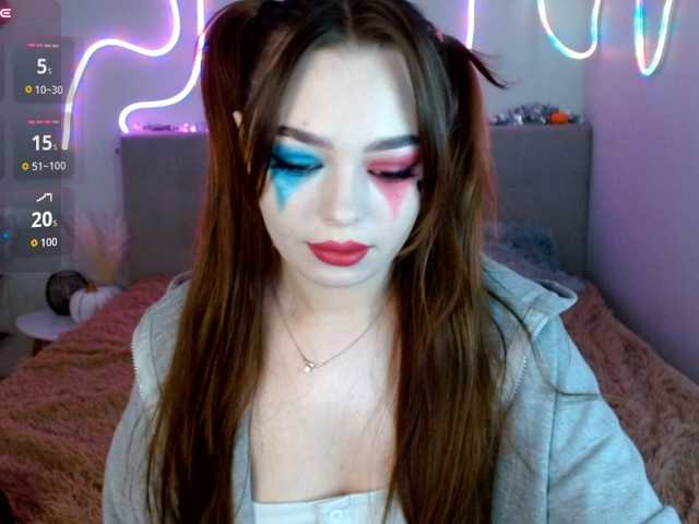 ViollaFoxy live cam on BongaCams