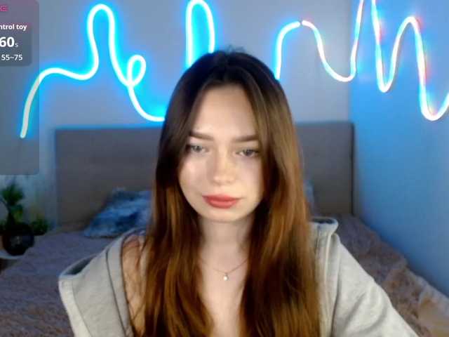 ViollaFoxy live cam on BongaCams