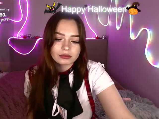 ViollaFoxy live cam on BongaCams
