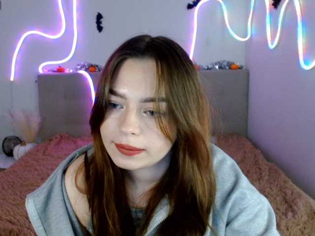 ViollaFoxy live cam on BongaCams