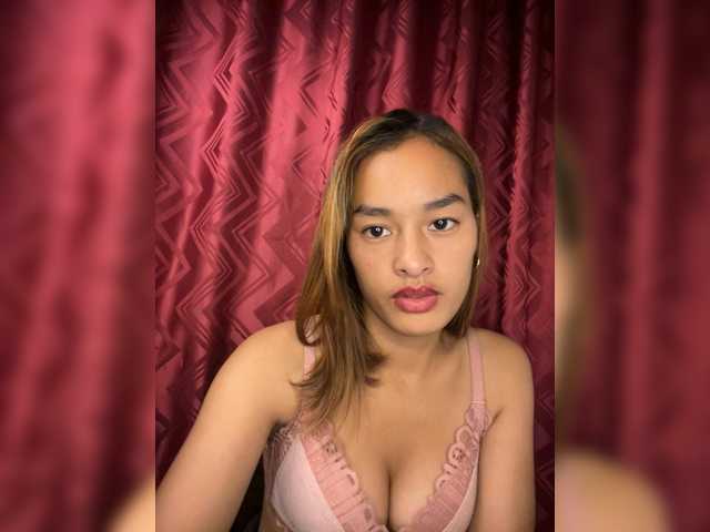Nathie01 live cam on BongaCams