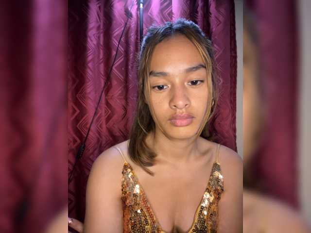 Nathie01 live cam on BongaCams