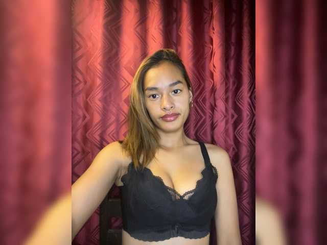 Nathie01 live cam preview