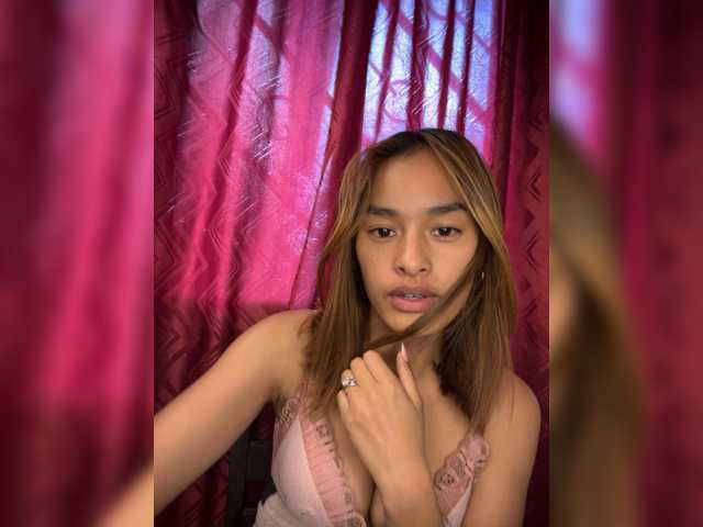 Nathie01 live cam on BongaCams
