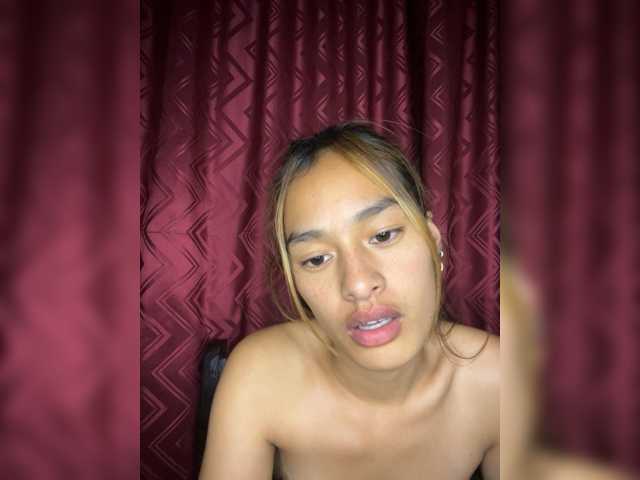 Nathie01 live cam preview