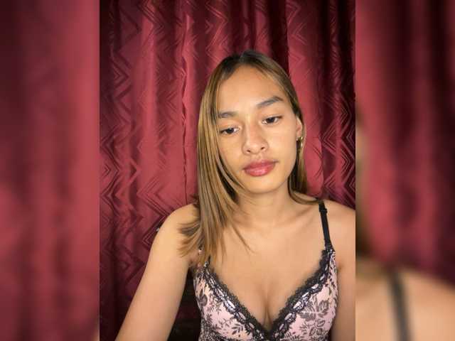 Nathie01 live cam on BongaCams