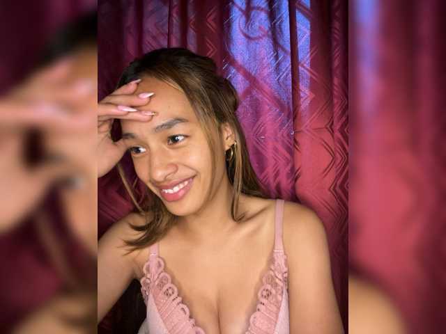 Nathie01 live cam on BongaCams