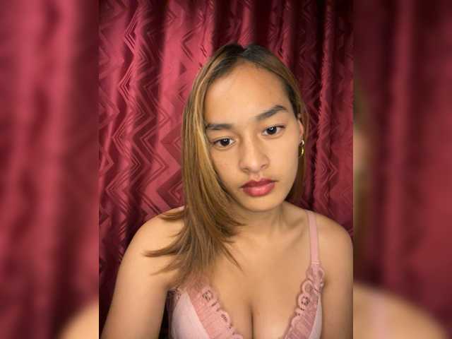 Nathie01 live cam preview