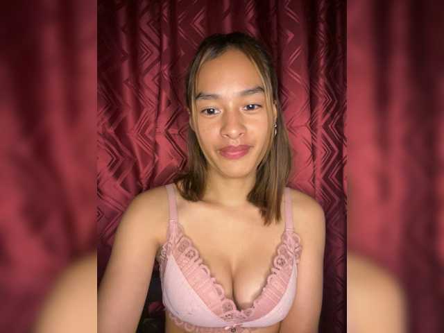 Nathie01 live cam on BongaCams