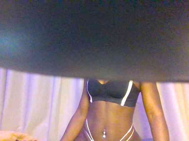 EbonykishKE webcam