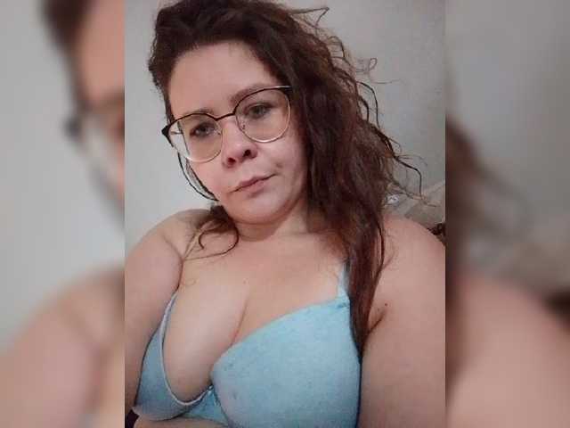 Tattoobigass live cam preview