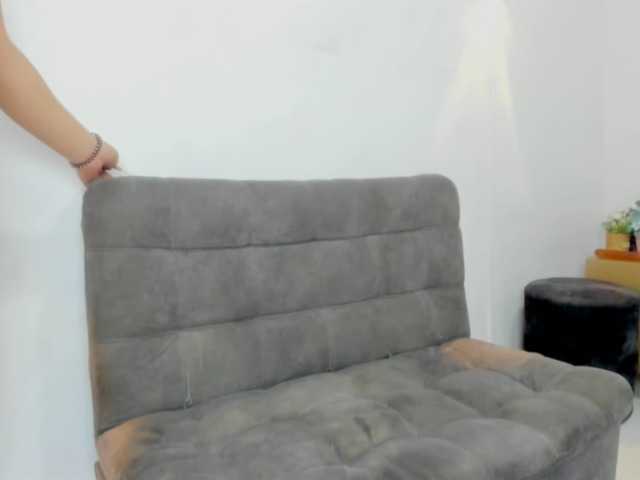 Royal-Dior webcam model