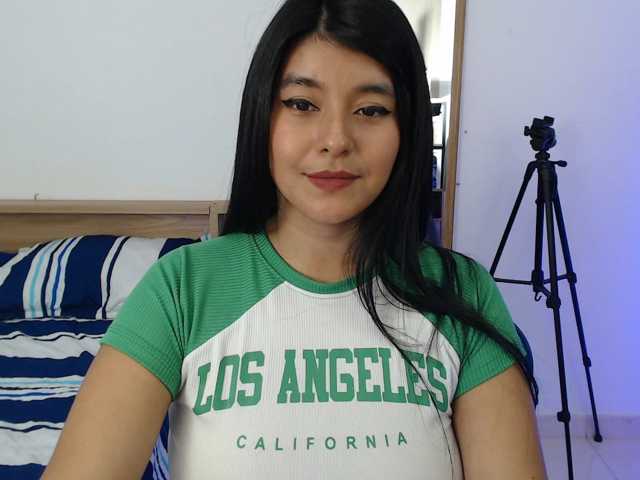 JulietaSandia live cam on BongaCams