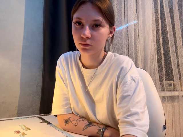 GiannaAdhami live cam on BongaCams