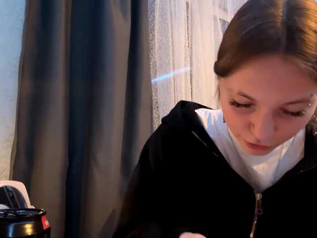 GiannaAdhami live cam on BongaCams