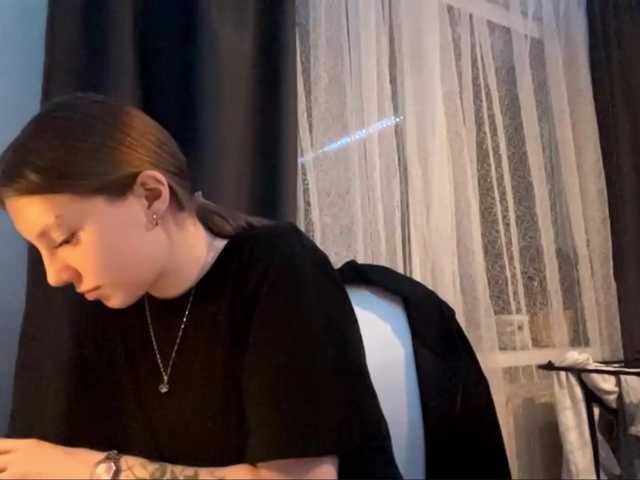 GiannaAdhami live cam on BongaCams