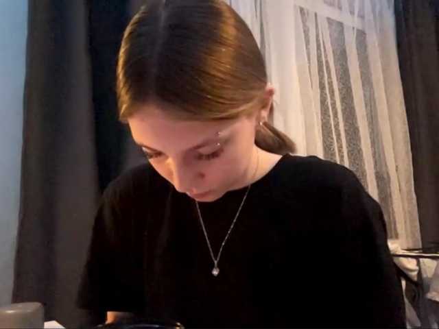 GiannaAdhami live cam on BongaCams