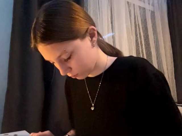 GiannaAdhami live cam on BongaCams