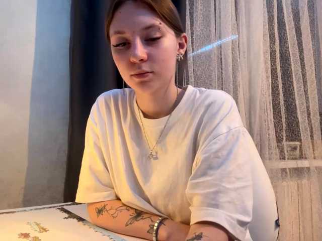 GiannaAdhami live cam on BongaCams