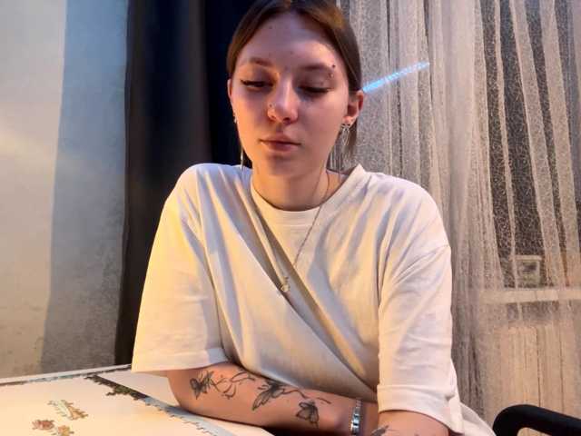 GiannaAdhami live cam on BongaCams