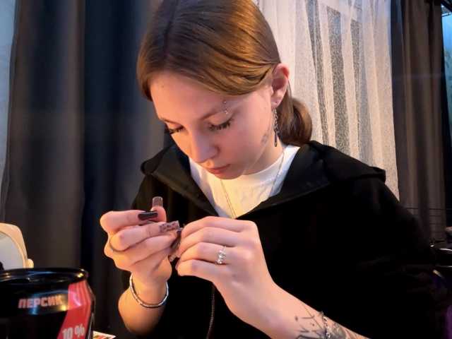 GiannaAdhami live cam on BongaCams