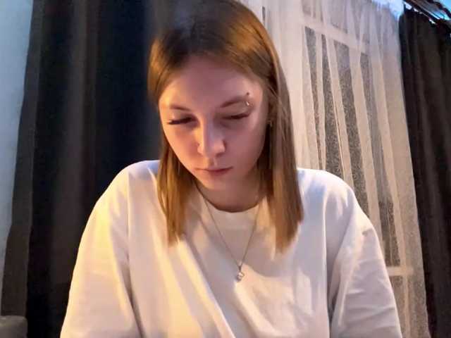 GiannaAdhami live cam on BongaCams
