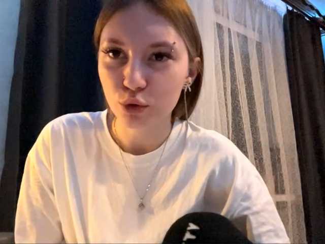 GiannaAdhami live cam on BongaCams