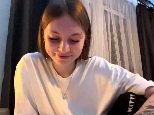 GiannaAdhami live cam on BongaCams