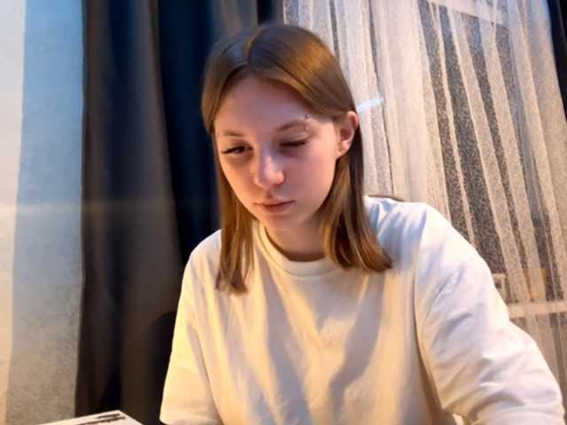 GiannaAdhami live cam on BongaCams