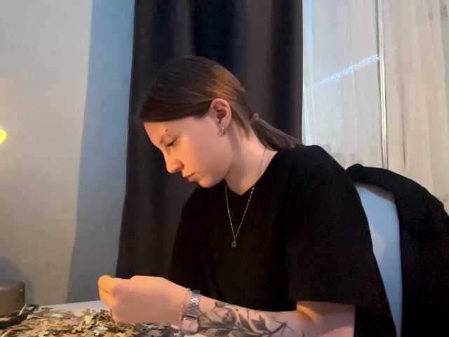 GiannaAdhami live cam on BongaCams
