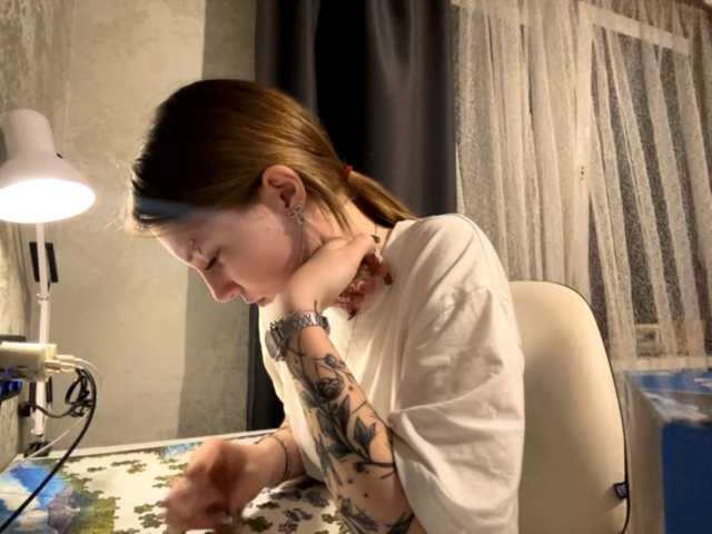 GiannaAdhami live cam on BongaCams