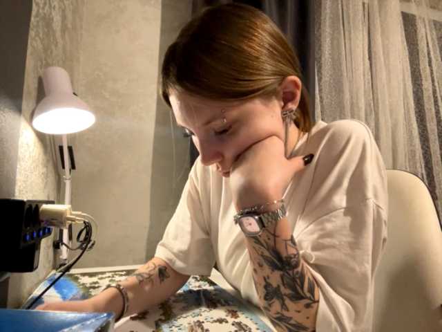 GiannaAdhami live cam on BongaCams