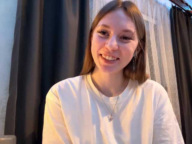GiannaAdhami live cam on BongaCams