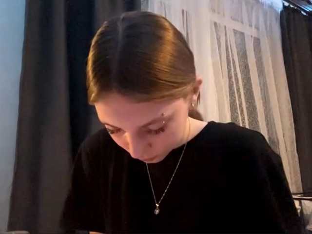 GiannaAdhami live cam on BongaCams