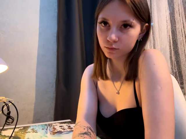 GiannaAdhami live cam on BongaCams