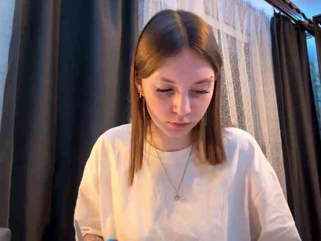 GiannaAdhami webcam