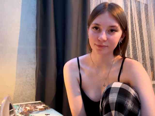 Вебкам-шоу GiannaAdhami