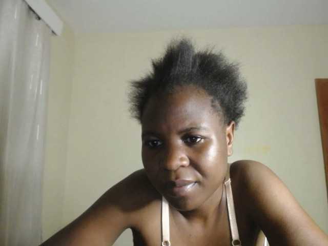 Candykay live cam on BongaCams