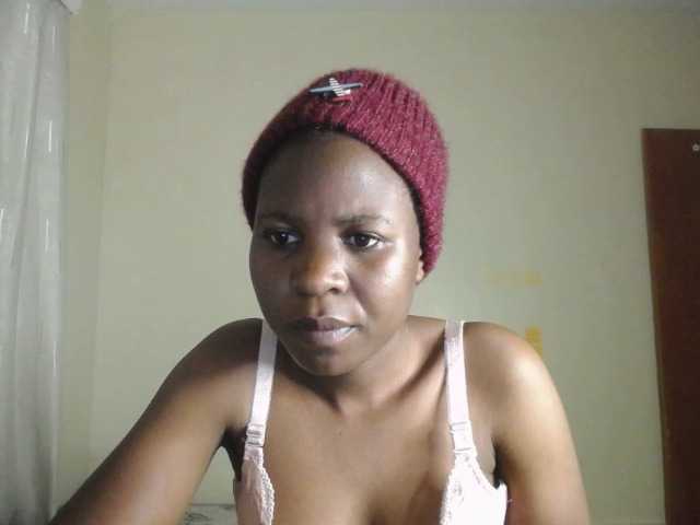 Candykay live cam on BongaCams