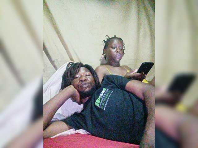 Fuckmates52 live cam on BongaCams