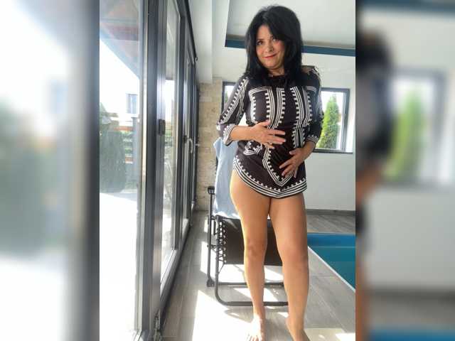 MadameVelvet live cam