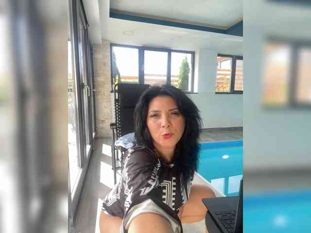 MadameVelvet
