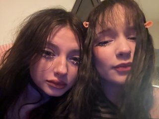 lia-mili live on BongaCams
