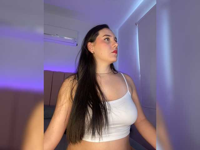 -ISABELLA-HOTTIE- live cam preview