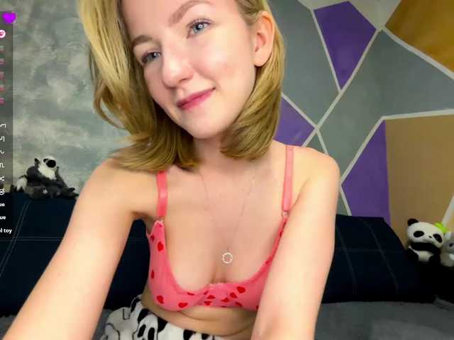 princessaurora live cam on BongaCams