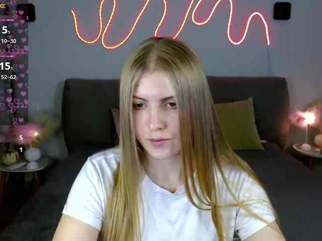 ItssBellla webcam